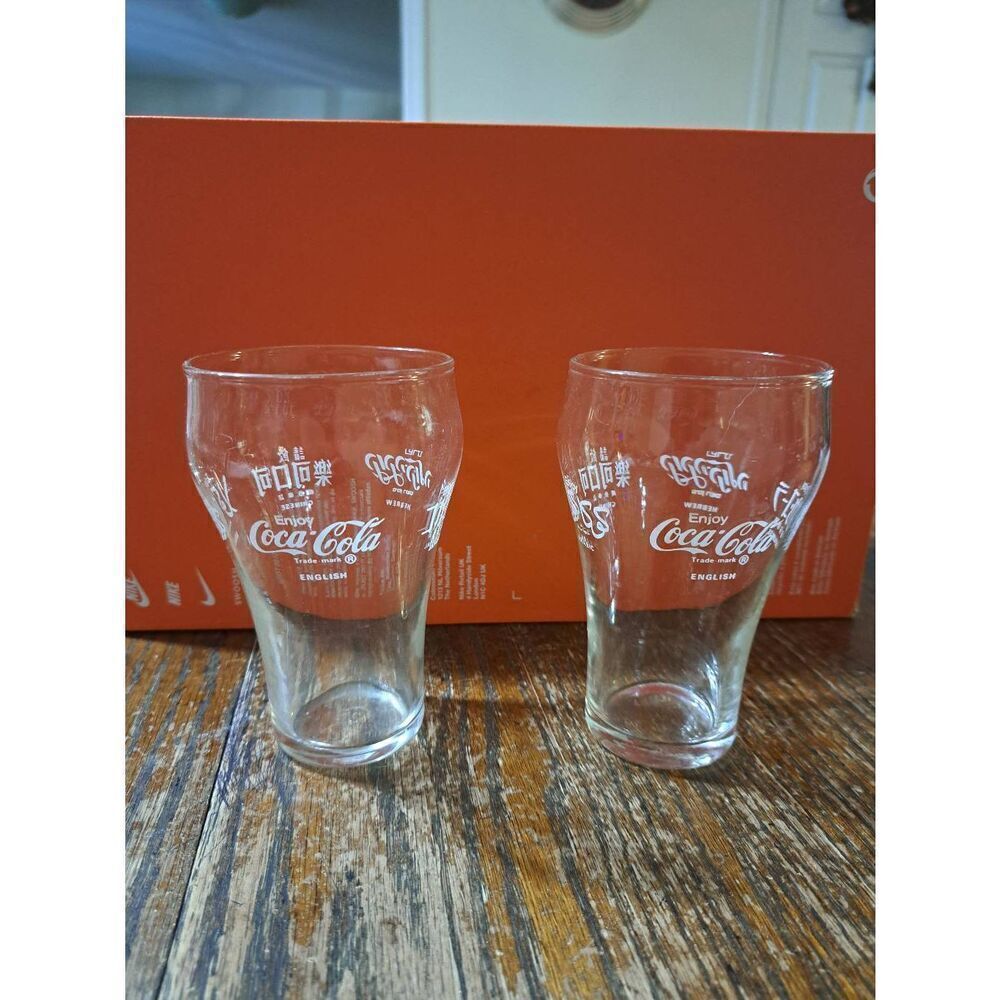 Vintage 1976 Set 2 Coca Cola Glasses in 5 Different Languages